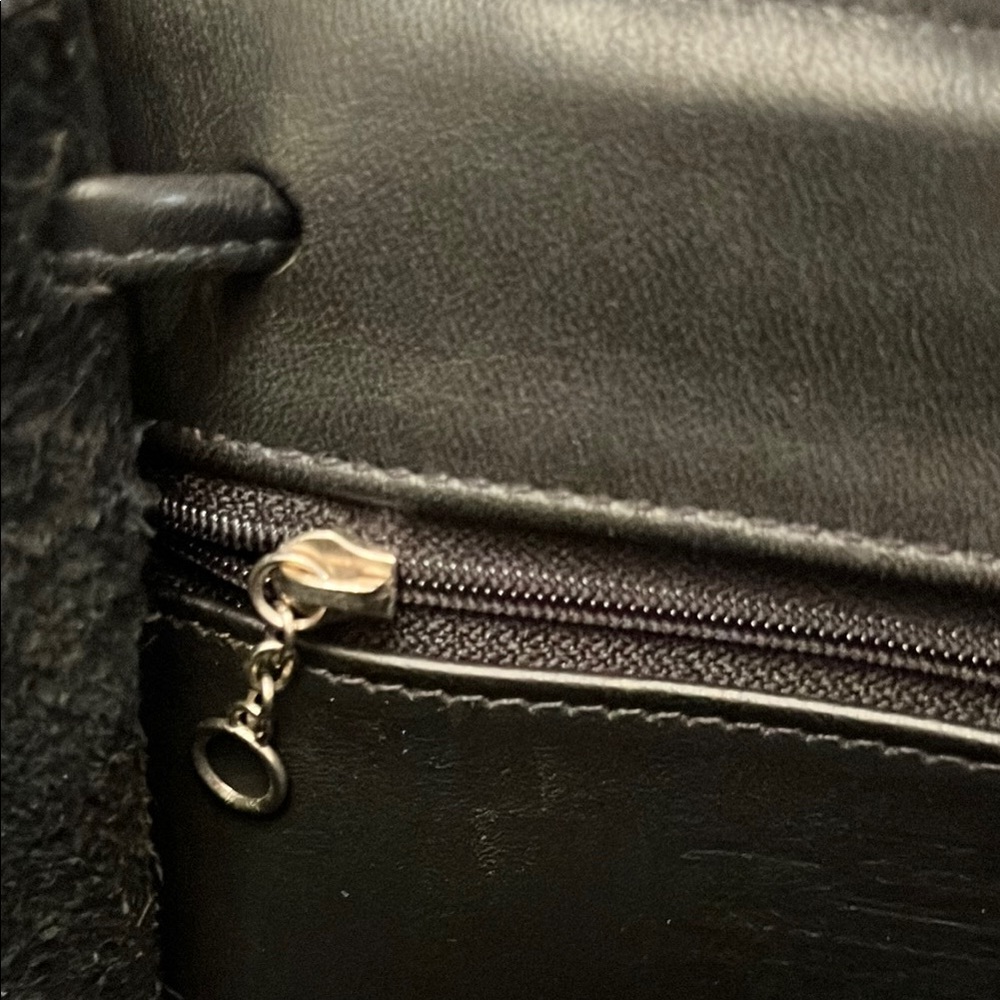 Vintage Coach 9791 Black Leather Backpack with Silver Closure - Picture 12 of 13